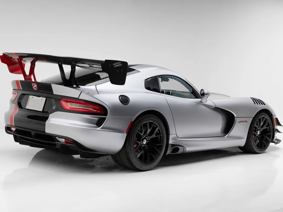 2017 Dodge Viper ACR 5th Gen - Image 8 of 31