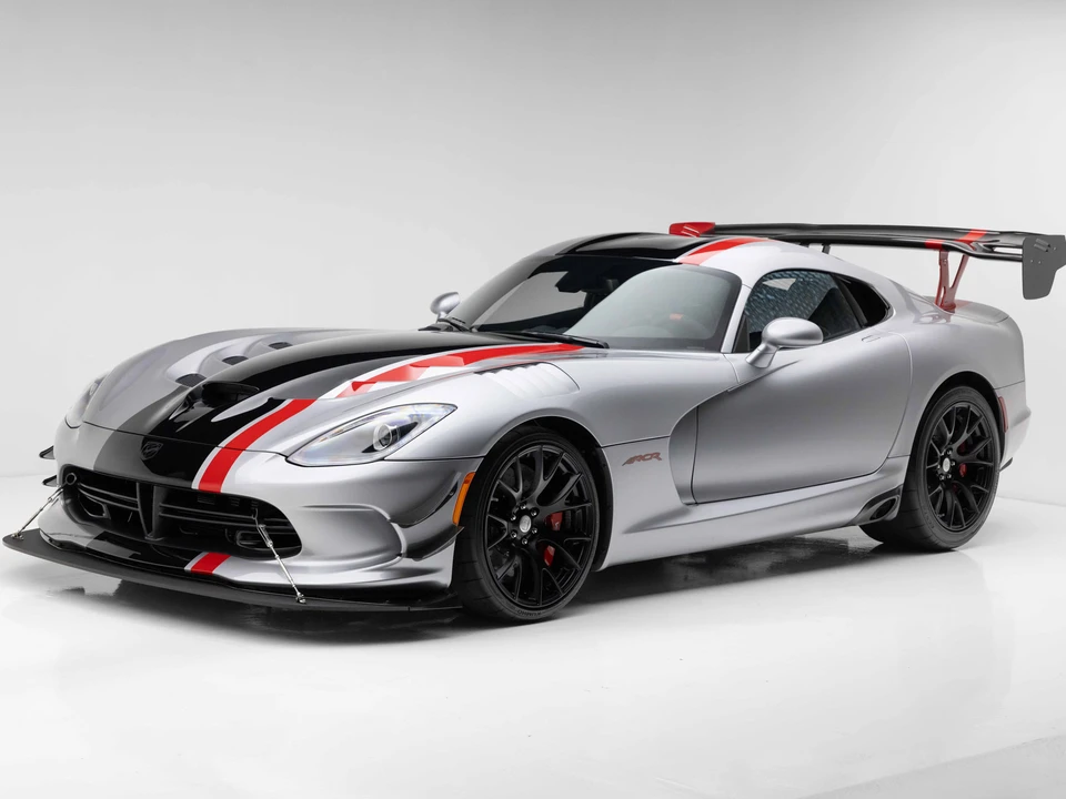 2017 Dodge Viper ACR 5th Gen - Image 2 of 31