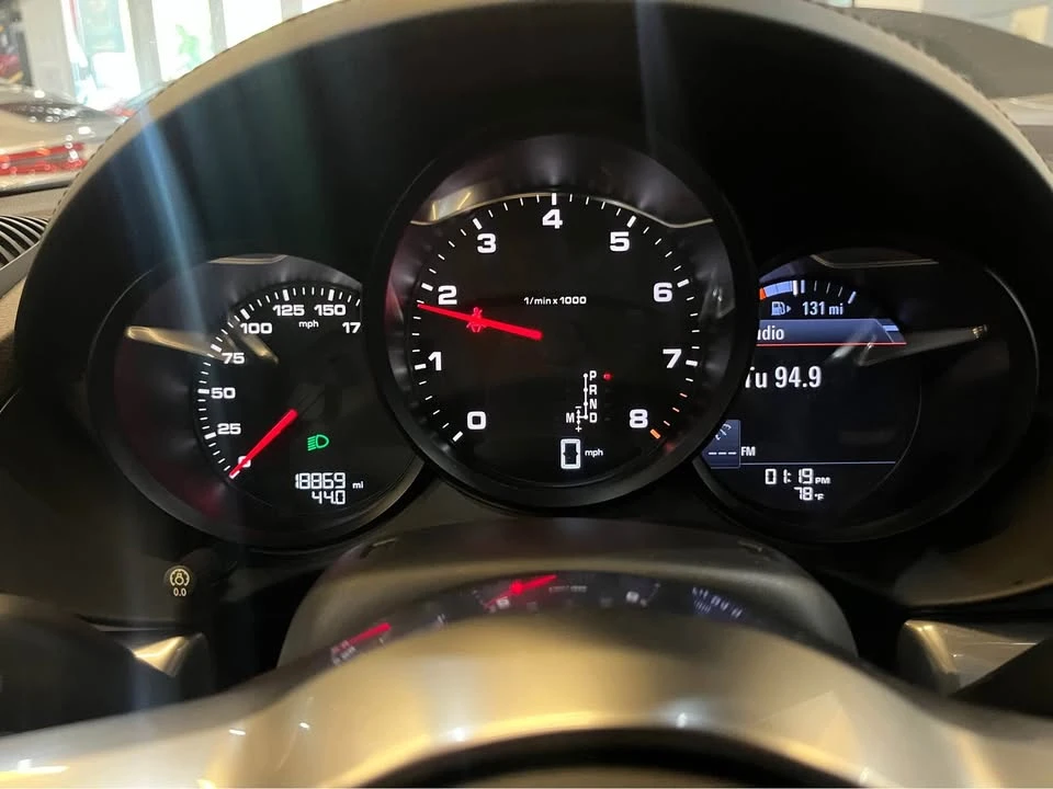 2018 Porsche 718 Boxster - Image 5 of 8
