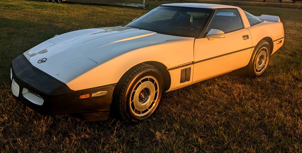 1984 Chevrolet Corvette C4 - Image 11 of 31