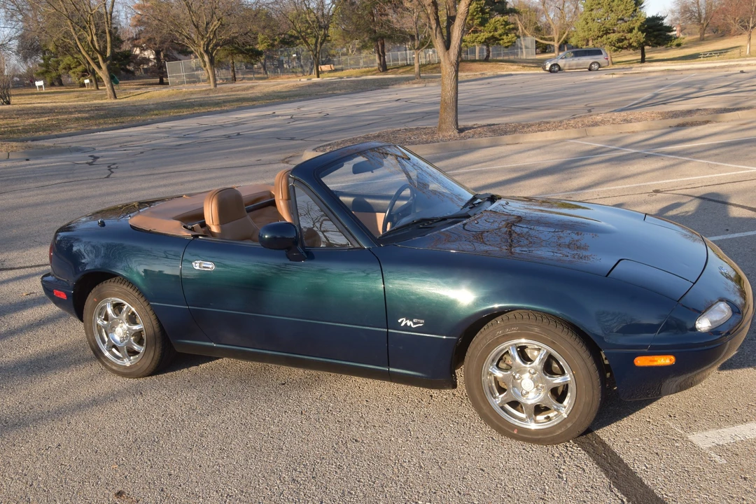 1994 Mazda NA MX-5 Miata - Image 4 of 31