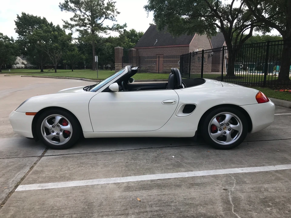 2001 Porsche 986 Boxster S - Image 8 of 31