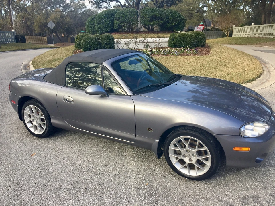 2002 Mazda NB MX-5 Miata - Image 3 of 31