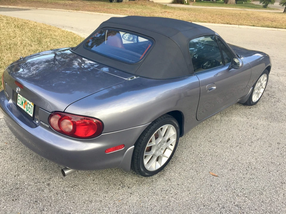 2002 Mazda NB MX-5 Miata - Image 5 of 31
