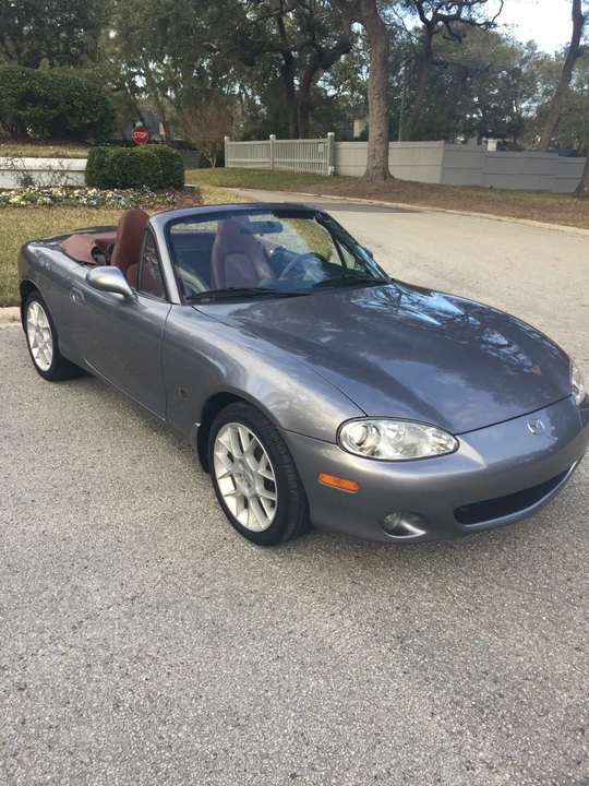 2002 Mazda NB MX-5 Miata - Image 2 of 31