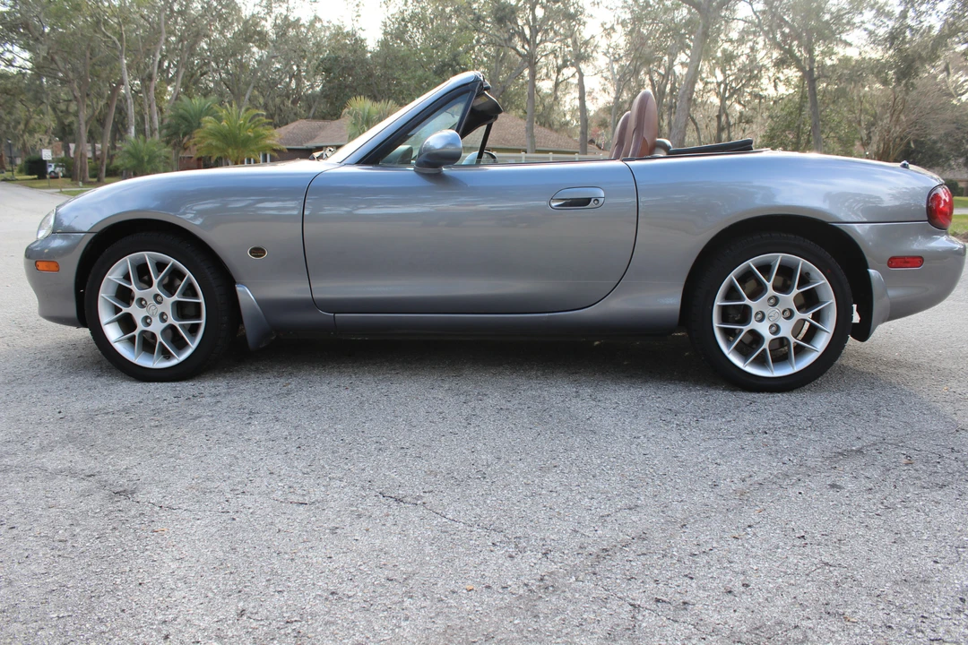 2002 Mazda NB MX-5 Miata - Image 11 of 31