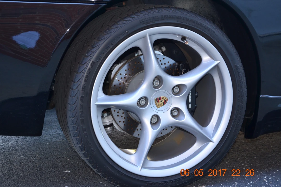2004 Porsche 996 Carrera - Image 26 of 31