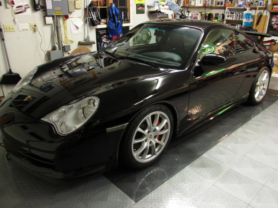 2004 Porsche 996 GT3 - Image 18 of 31