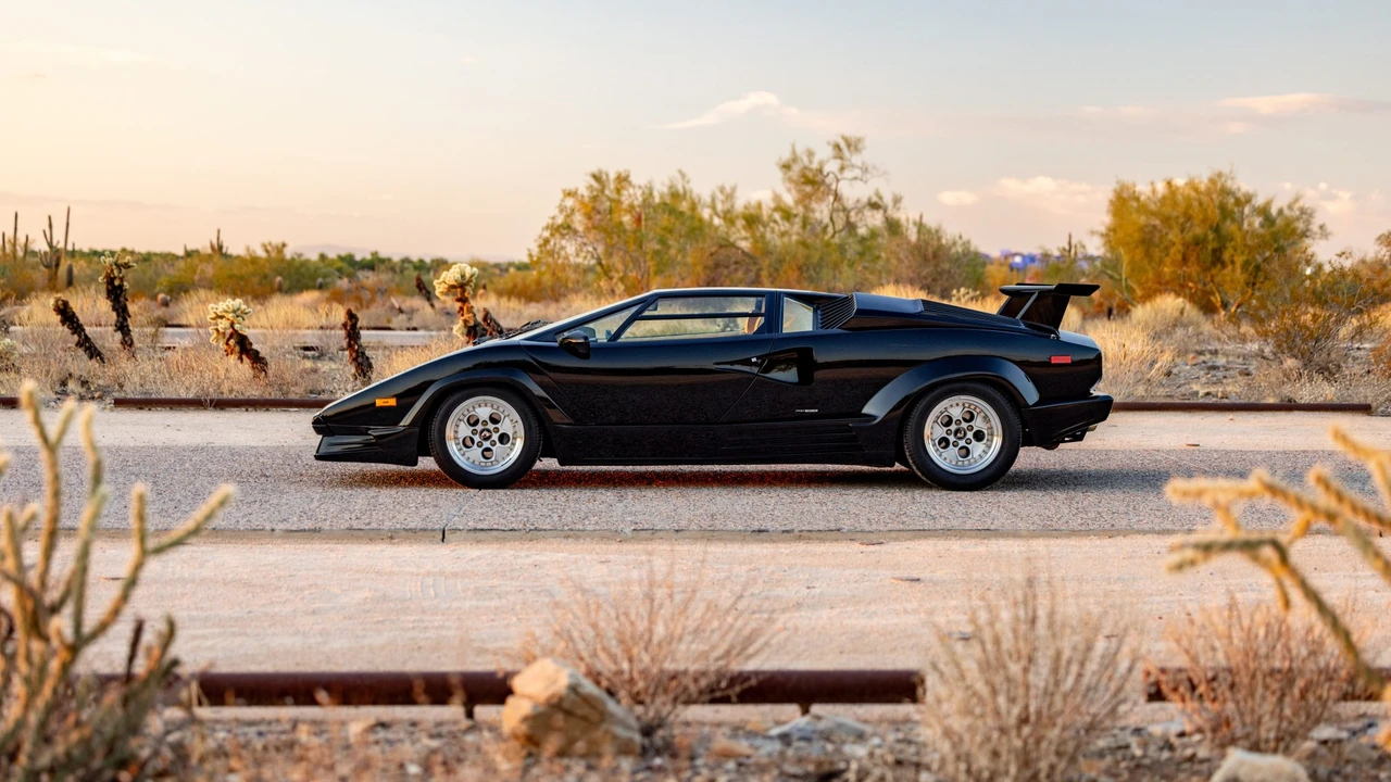 1989 Lamborghini Countach 25th Anniversary Edition - Image 30 of 31