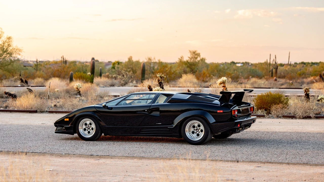 1989 Lamborghini Countach 25th Anniversary Edition - Image 31 of 31