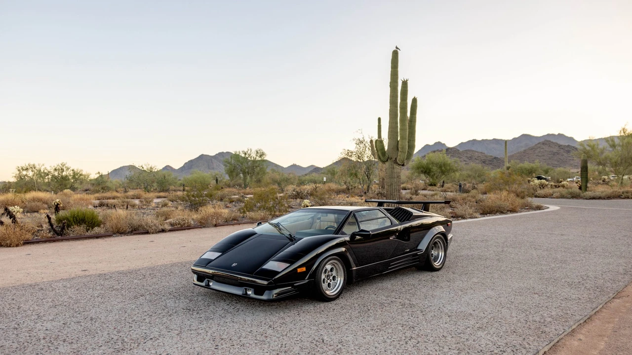 1989 Lamborghini Countach 25th Anniversary Edition - Image 13 of 31