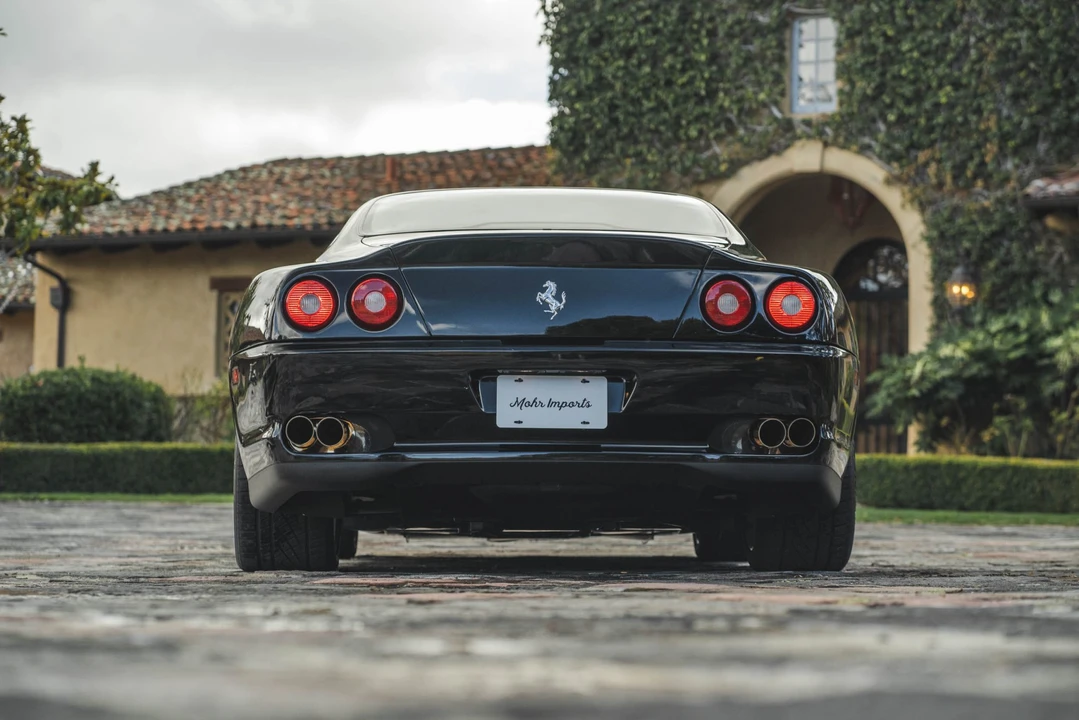 1999 Ferrari 550 Maranello - Image 17 of 31