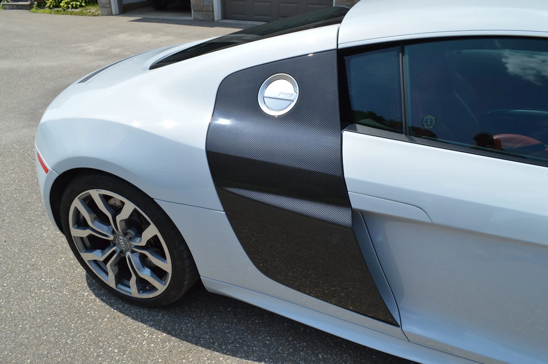 2010 Audi 42 R8 - Image 25 of 31