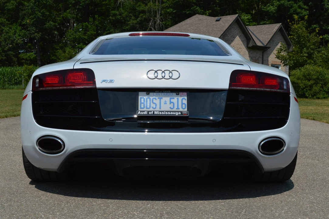 2010 Audi 42 R8 - Image 15 of 31
