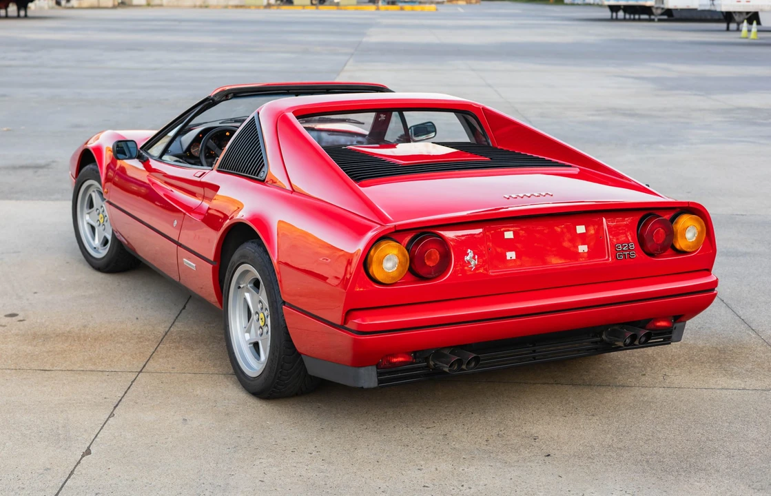 1987 Ferrari 328 GTS - Image 27 of 31