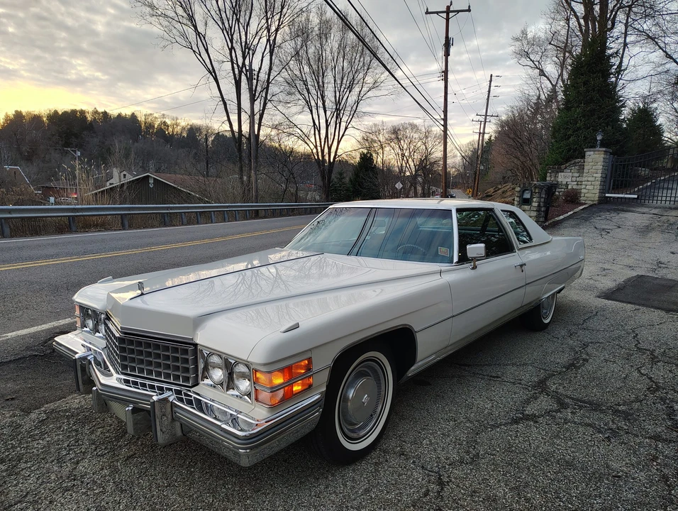 1974 Cadillac DeVille 4th Gen - Image 2 of 31