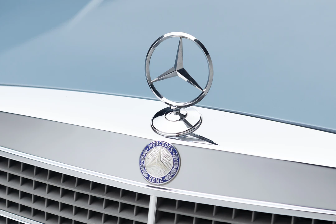 1977 Mercedes-Benz W116 S-Class - Image 29 of 31
