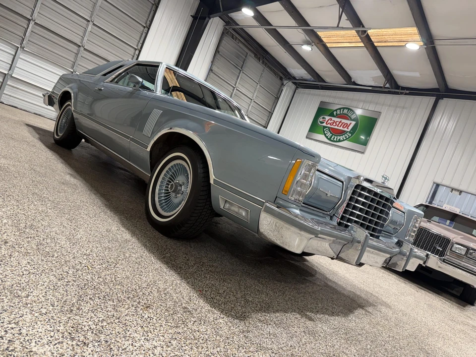 1978 Ford Thunderbird 6th Gen - Image 26 of 31