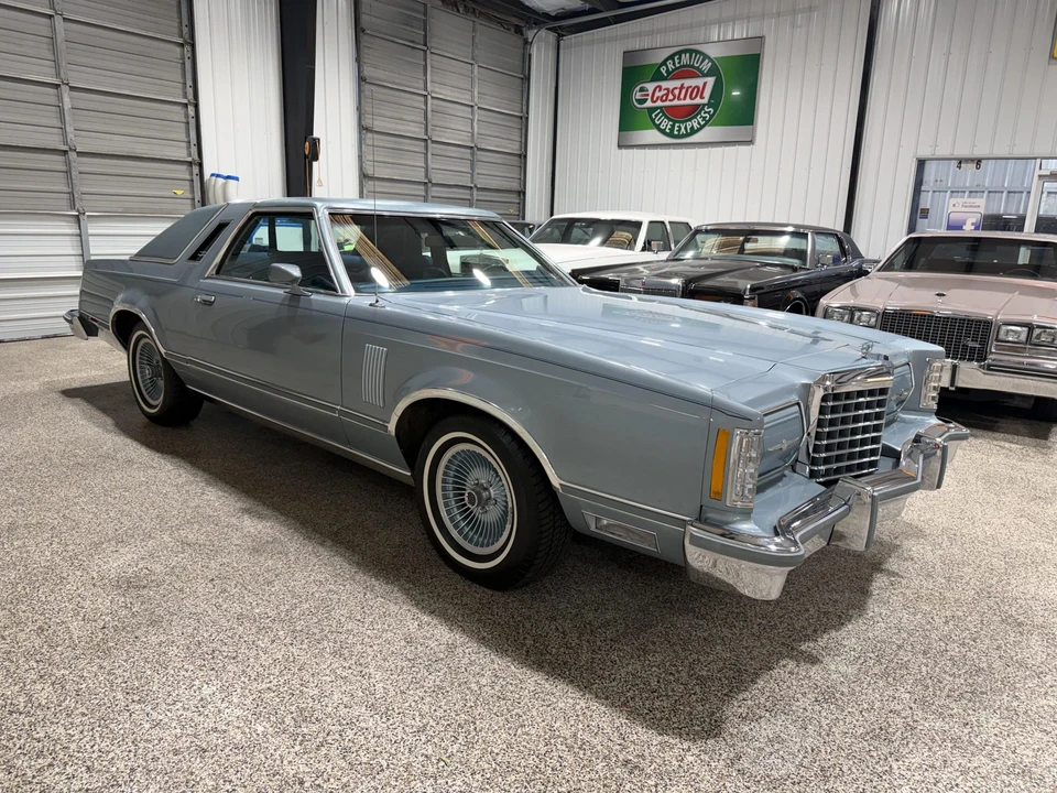 1978 Ford Thunderbird 6th Gen - Image 27 of 31