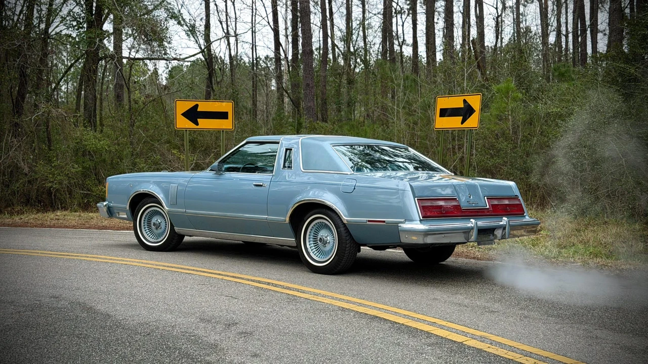 1978 Ford Thunderbird 6th Gen - Image 17 of 31