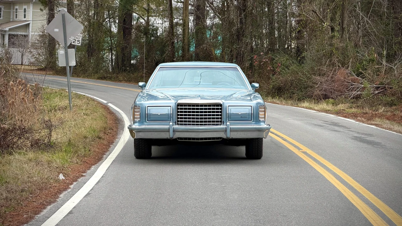 1978 Ford Thunderbird 6th Gen - Image 6 of 31