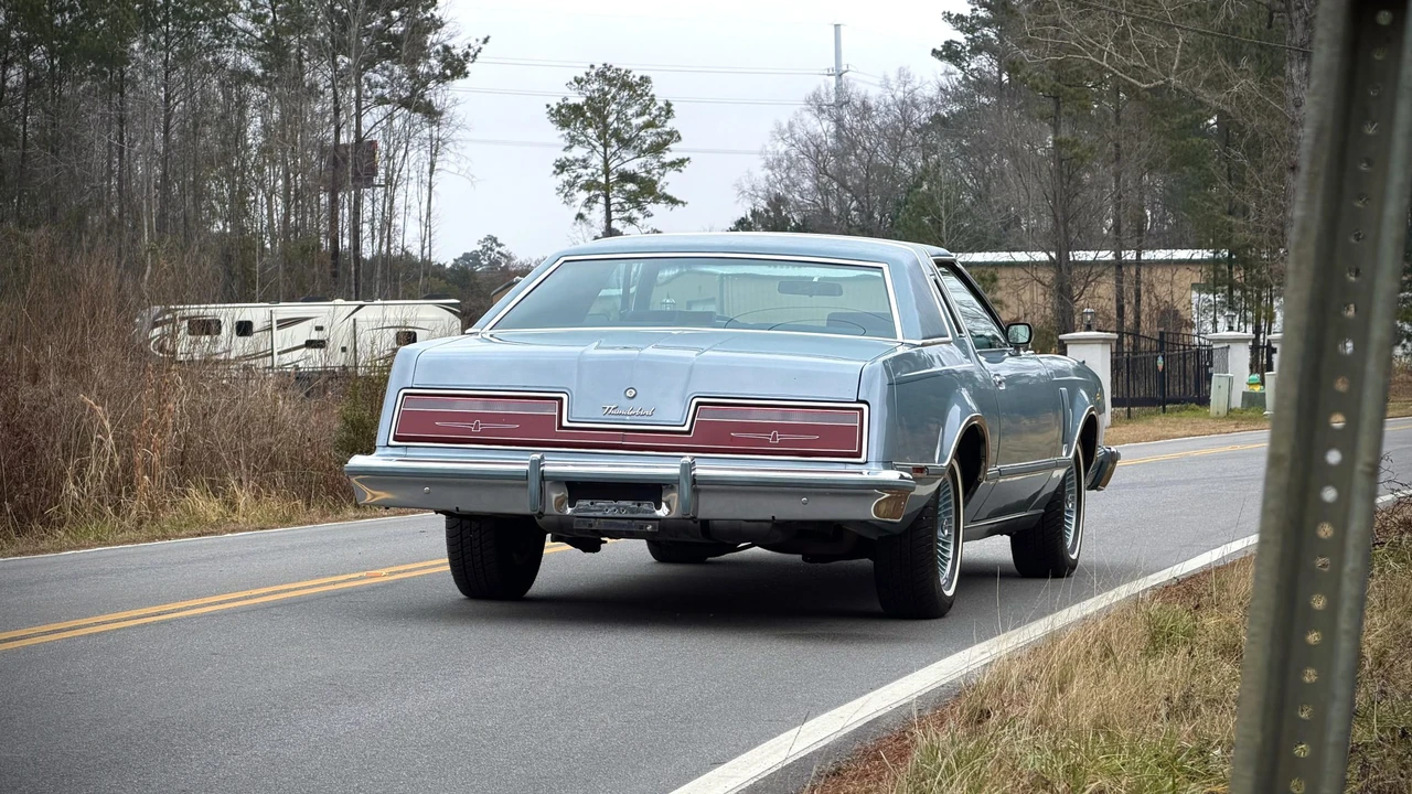 1978 Ford Thunderbird 6th Gen - Image 12 of 31