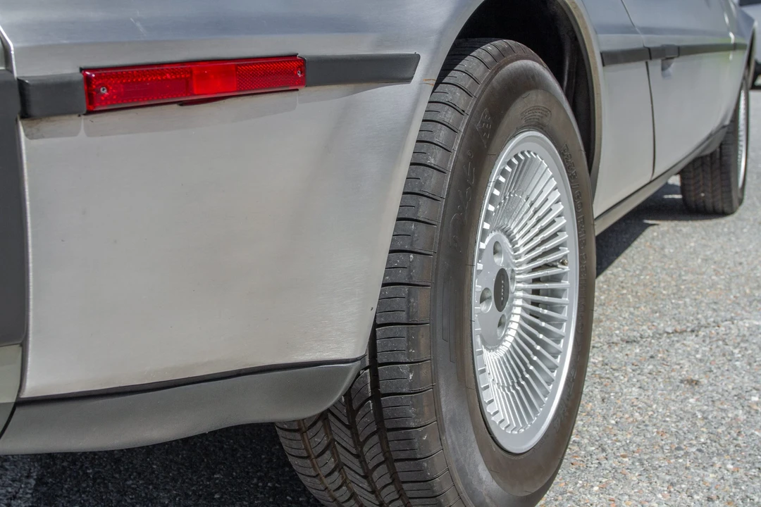 1981 DeLorean DMC-12 - Image 25 of 31