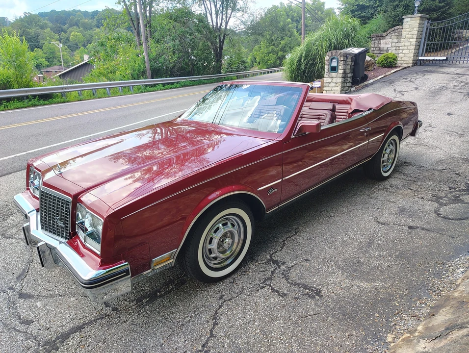 1983 Buick Riviera 4th-7th Gen - Image 27 of 31