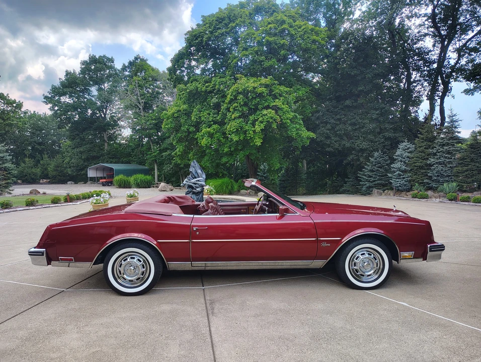 1983 Buick Riviera 4th-7th Gen - Image 20 of 31