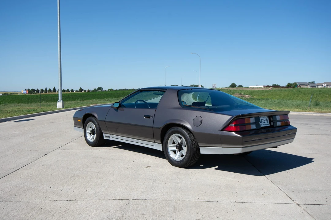 1984 Chevrolet Camaro IROC-Z & Z28 3rd Gen - Image 11 of 31
