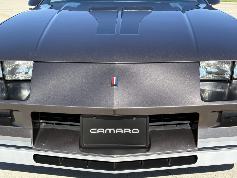 1984 Chevrolet Camaro IROC-Z & Z28 3rd Gen - Image 20 of 31