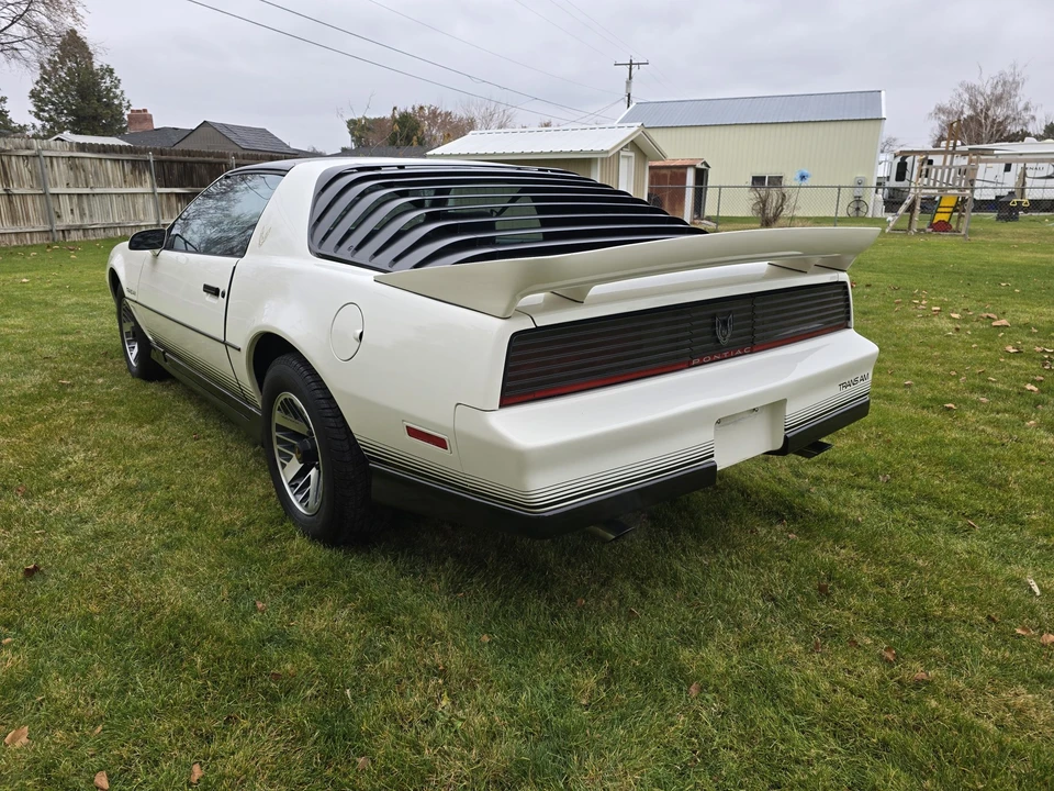 1984 Pontiac Firebird Trans Am 3rd Gen - Image 5 of 31