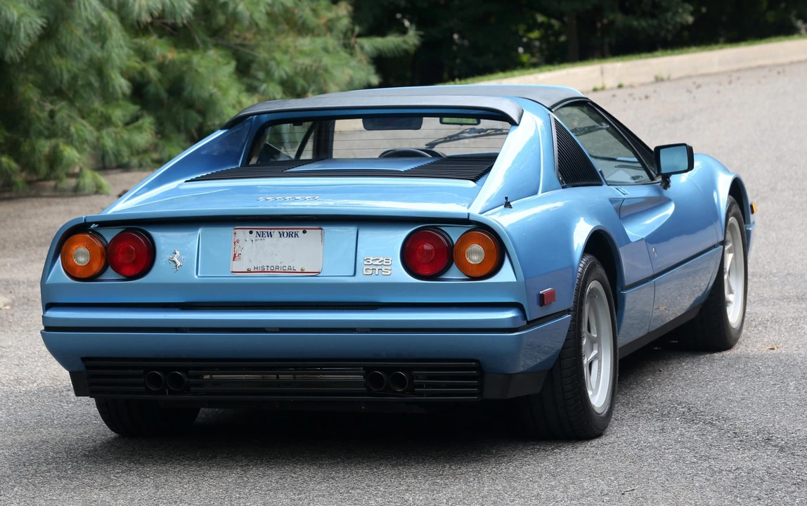 1986 Ferrari 328 GTS - Image 30 of 31