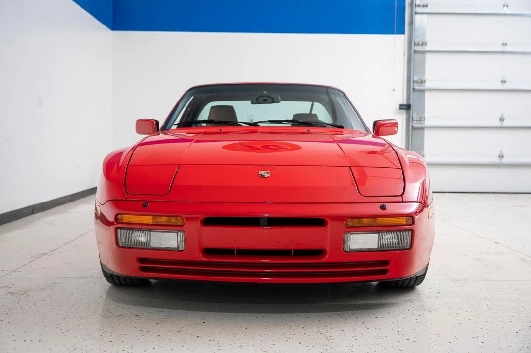 1986 Porsche 944 Turbo - Image 19 of 31