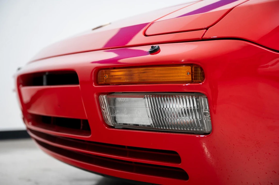 1986 Porsche 944 Turbo - Image 25 of 31
