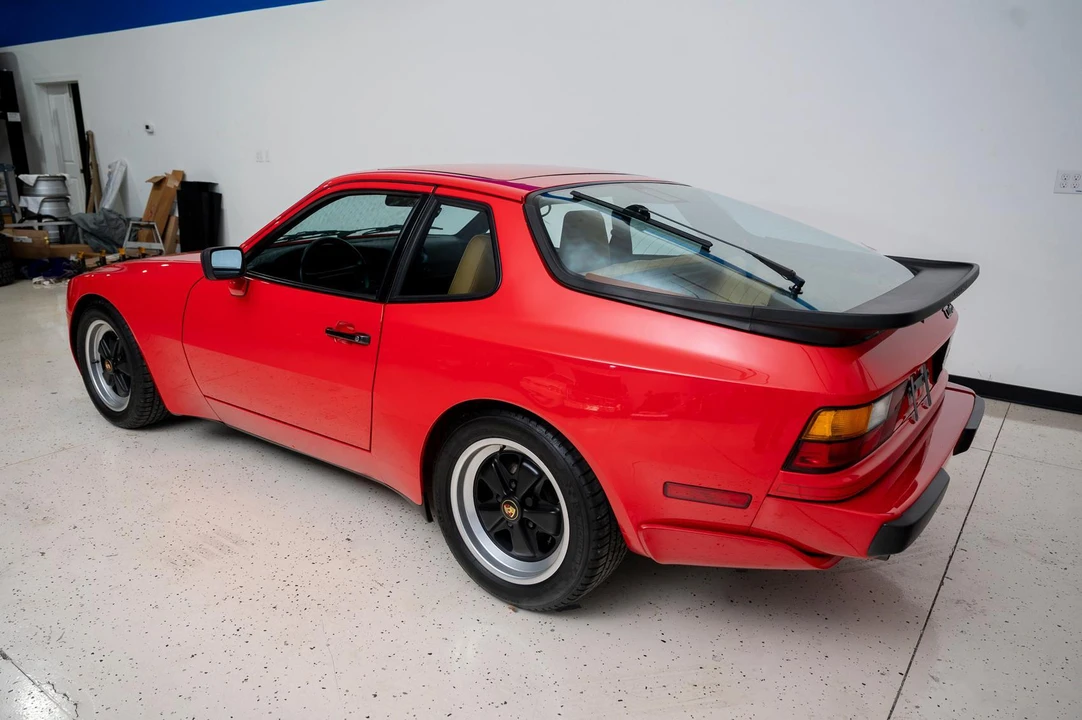 1986 Porsche 944 Turbo - Image 6 of 31