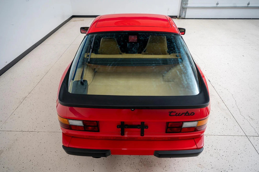 1986 Porsche 944 Turbo - Image 11 of 31