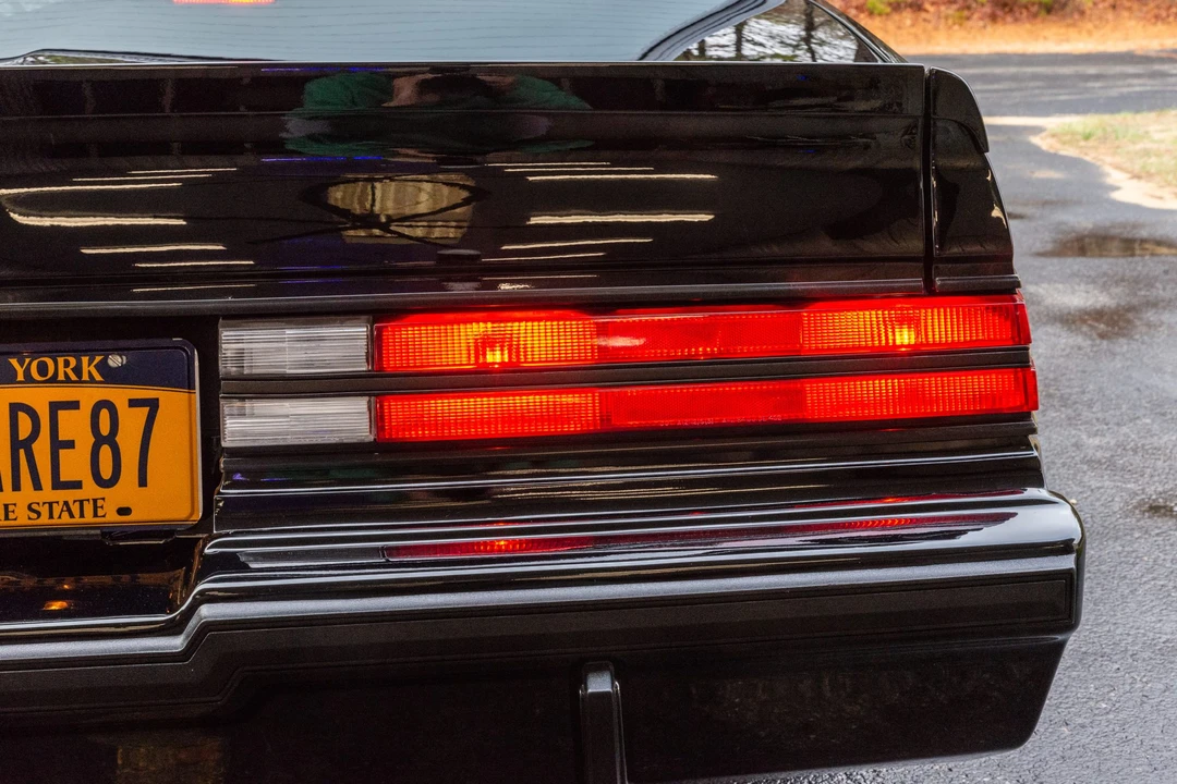 1987 Buick Grand National - Image 18 of 31