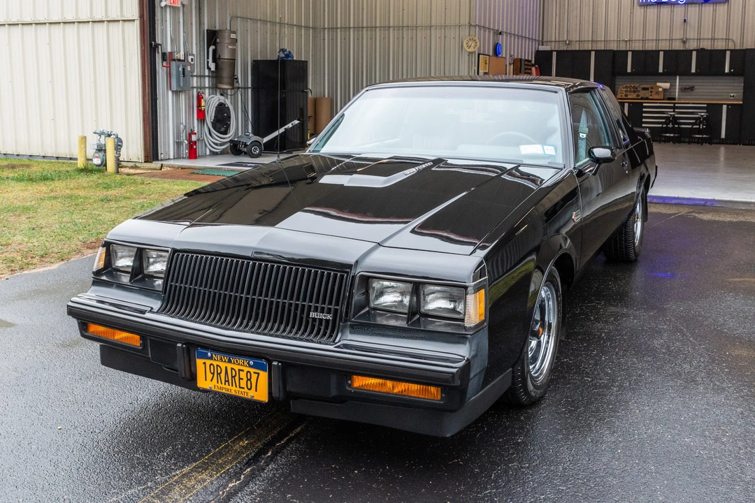 1987 Buick Grand National - Image 2 of 31