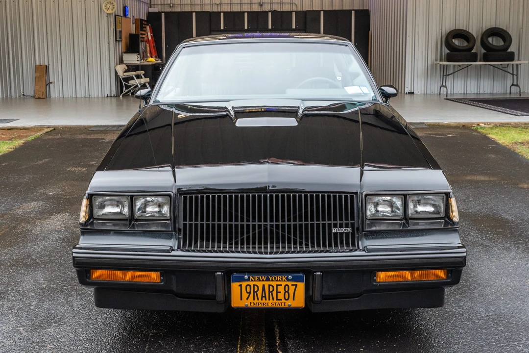 1987 Buick Grand National - Image 10 of 31
