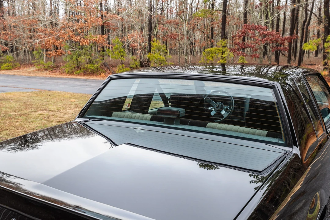 1987 Buick Grand National - Image 28 of 31