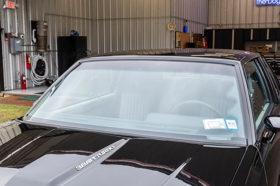 1987 Buick Grand National - Image 25 of 31