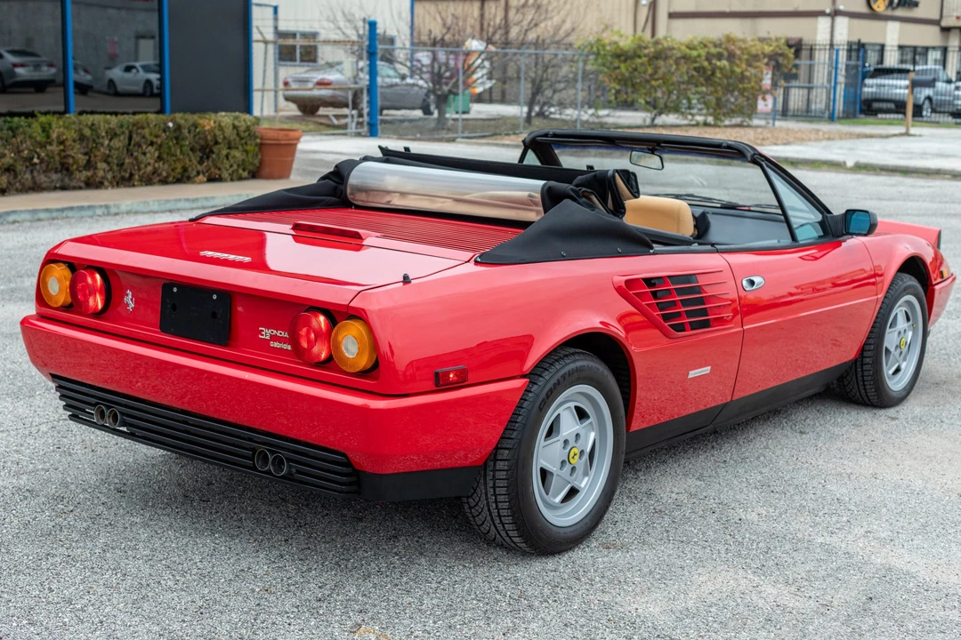 1987 Ferrari Mondial 3.2 - Image 14 of 31