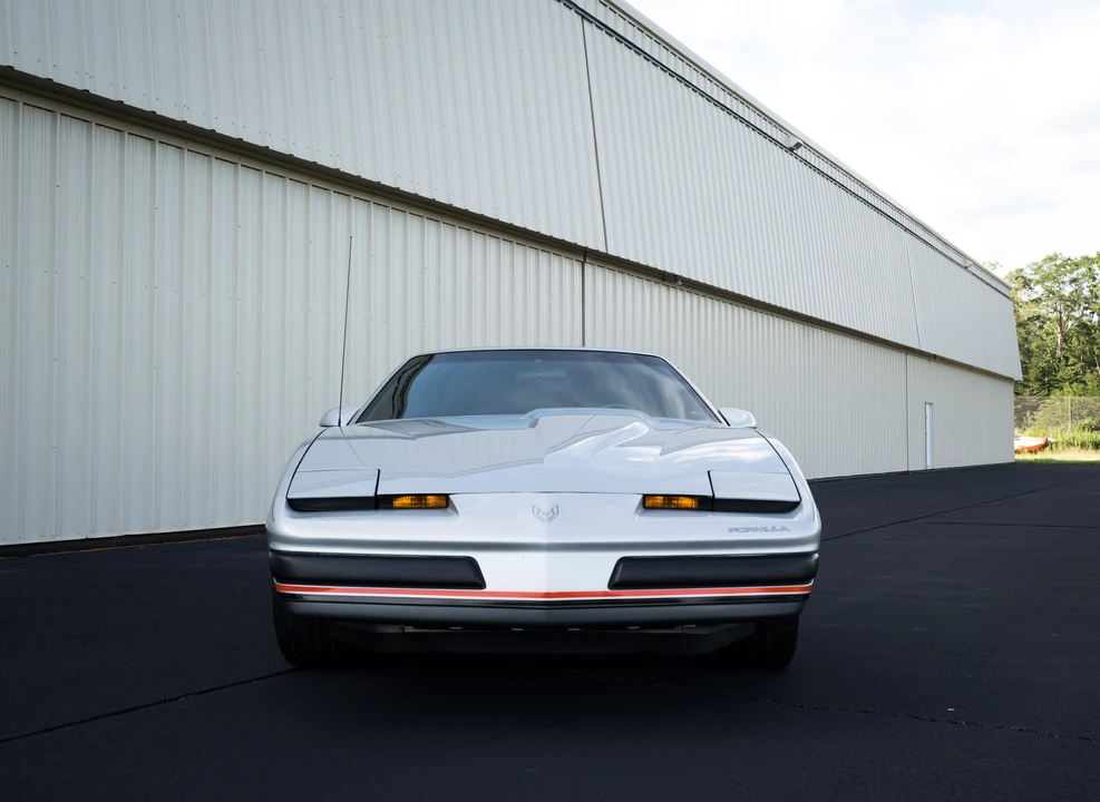 1987 Pontiac Firebird 3rd Gen - Image 15 of 31