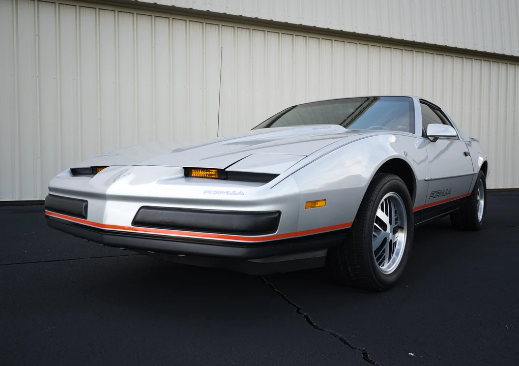 1987 Pontiac Firebird 3rd Gen - Image 3 of 31