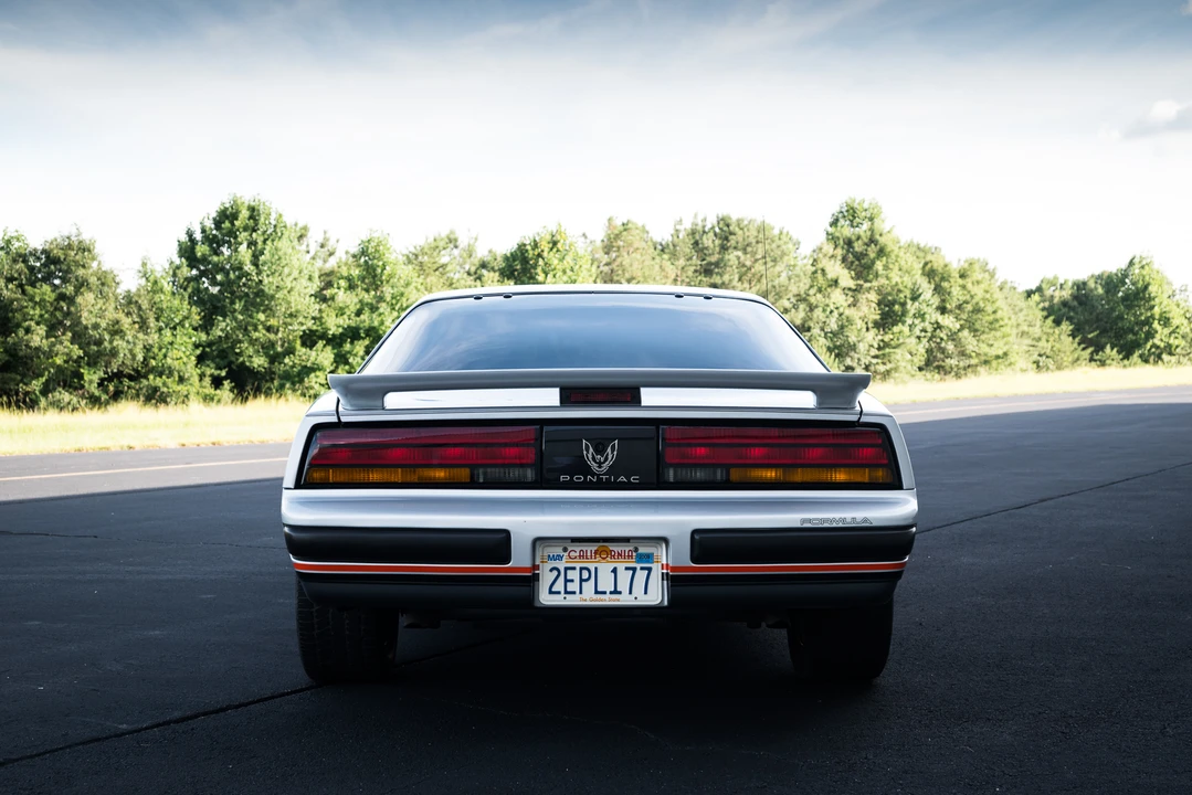 1987 Pontiac Firebird 3rd Gen - Image 8 of 31