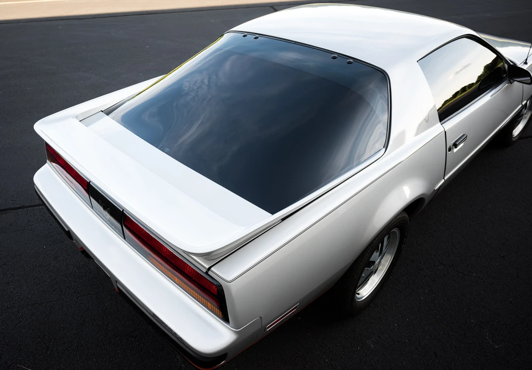 1987 Pontiac Firebird 3rd Gen - Image 21 of 31