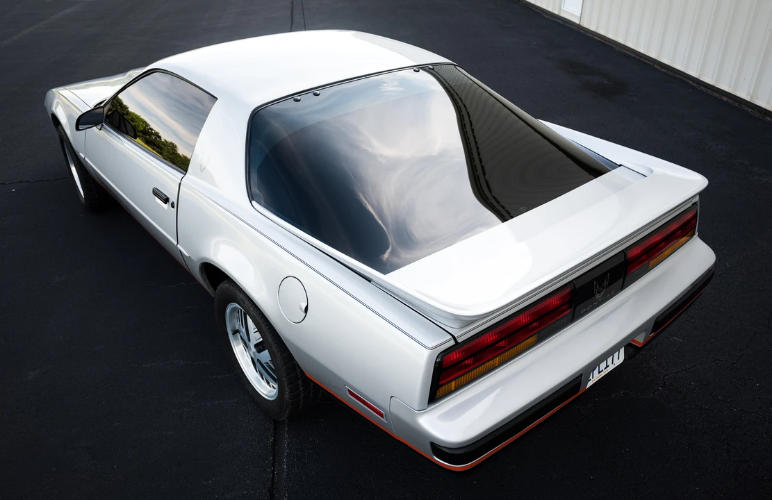 1987 Pontiac Firebird 3rd Gen - Image 6 of 31