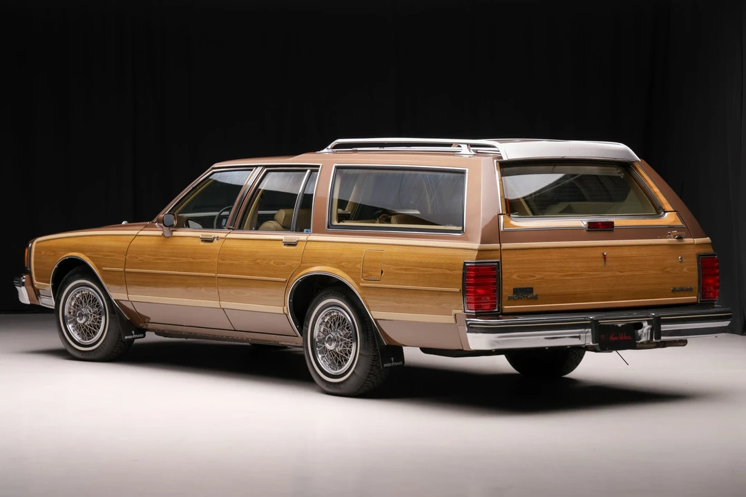 1987 Pontiac Safari - Image 6 of 31