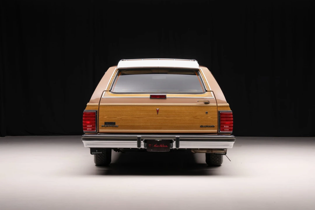 1987 Pontiac Safari - Image 7 of 31